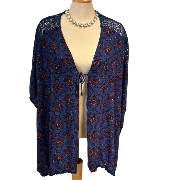 LA VIE EN ROSE Bathing Suit Coverup Blue Red Paisley Size S - M Tie Up Rayon - Picture 1 of 3